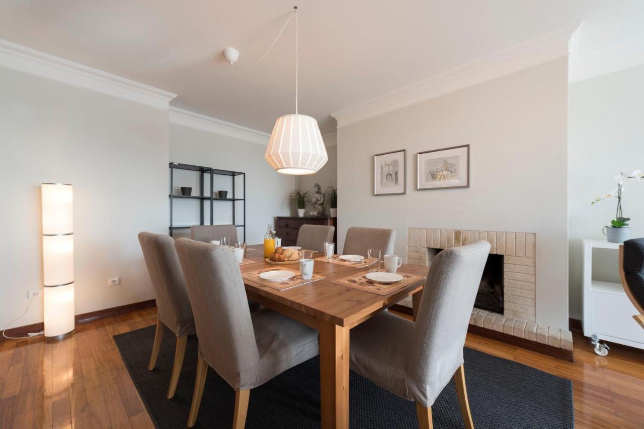 Lovelystay - Charming 3Br Flat W/ Free Parking In Devesas Vila Nova de Gaia Zewnętrze zdjęcie