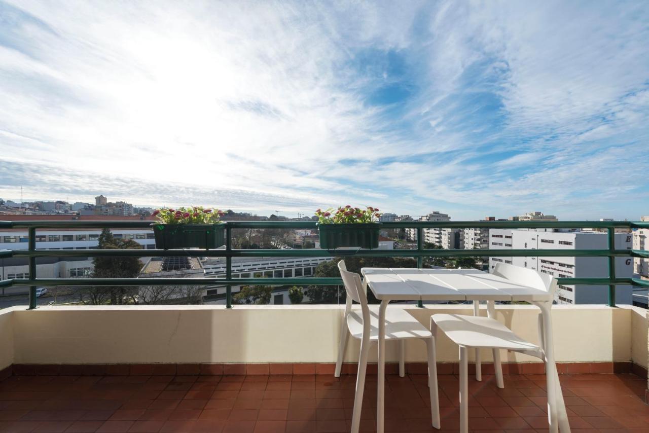 Lovelystay - Charming 3Br Flat W/ Free Parking In Devesas Vila Nova de Gaia Zewnętrze zdjęcie