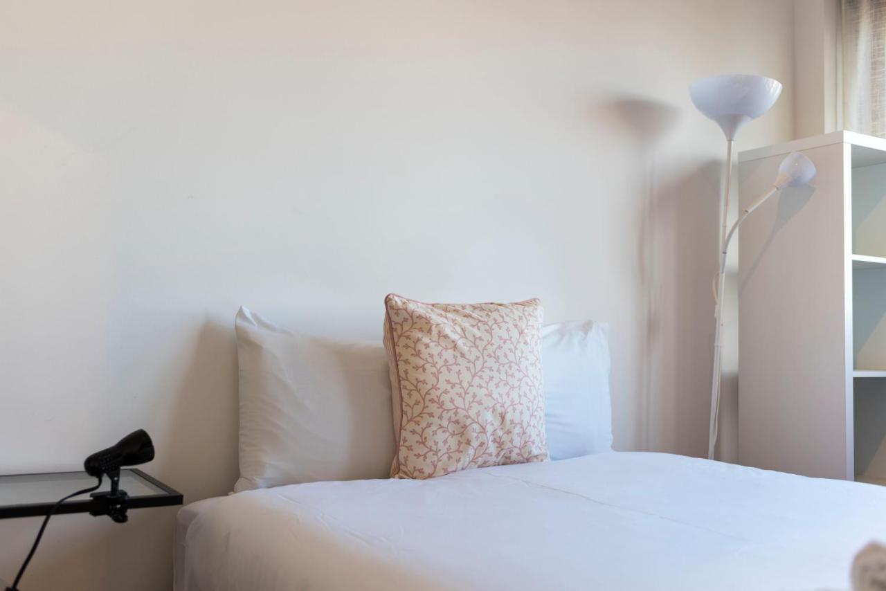 Lovelystay - Charming 3Br Flat W/ Free Parking In Devesas Vila Nova de Gaia Zewnętrze zdjęcie