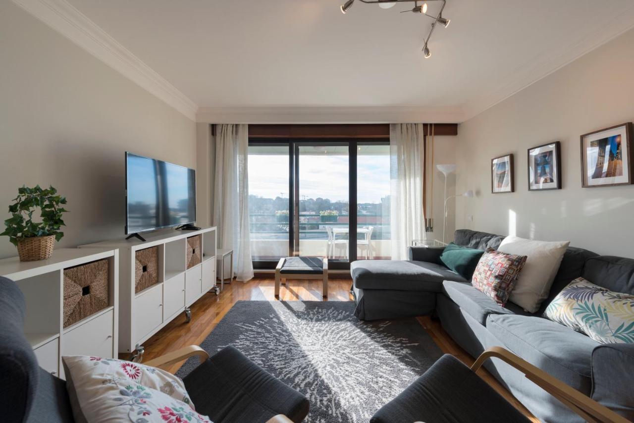 Lovelystay - Charming 3Br Flat W/ Free Parking In Devesas Vila Nova de Gaia Zewnętrze zdjęcie